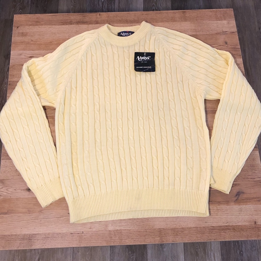 Vintage Men's Cable Knit Crewneck Sweater - Pale Yellow